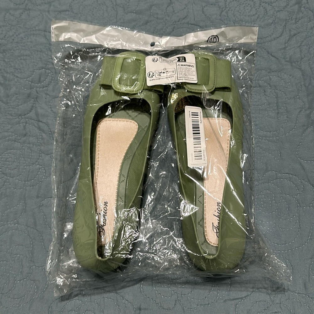 Fashion flats 🥿